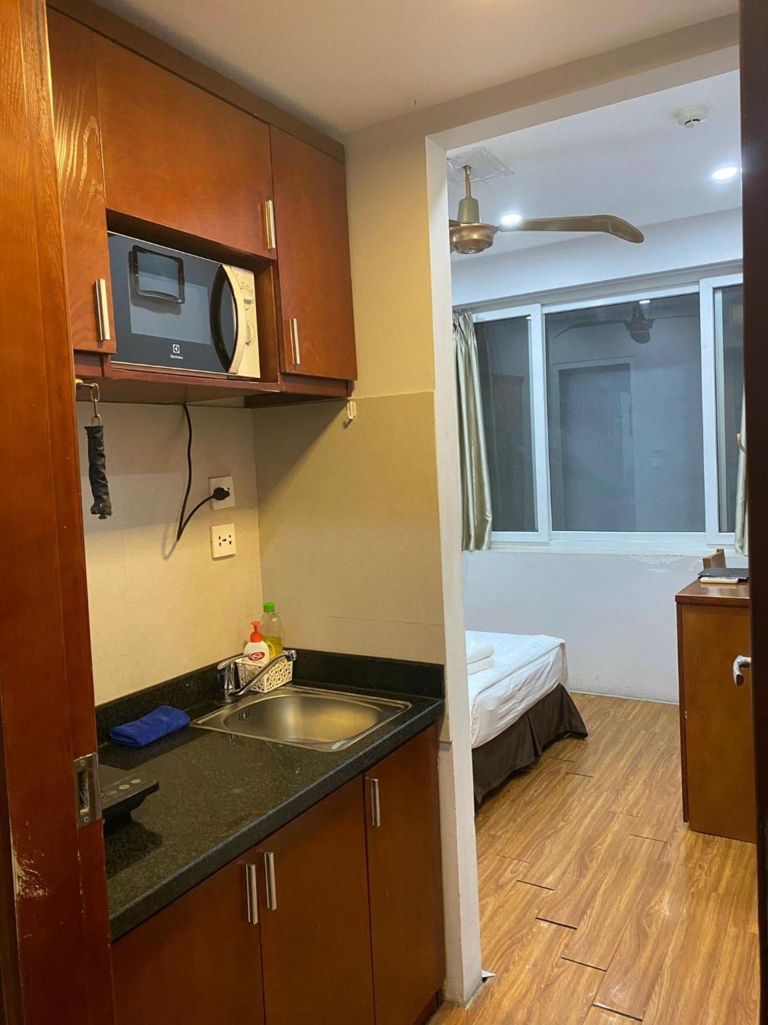 V-Studio Apartment 3 Hanoi Buitenkant foto