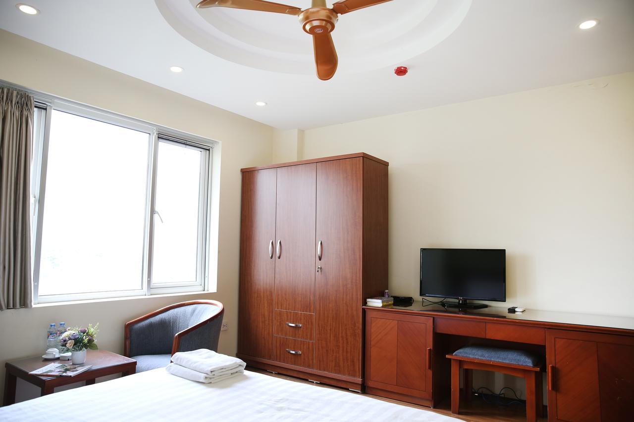 V-Studio Apartment 3 Hanoi Buitenkant foto